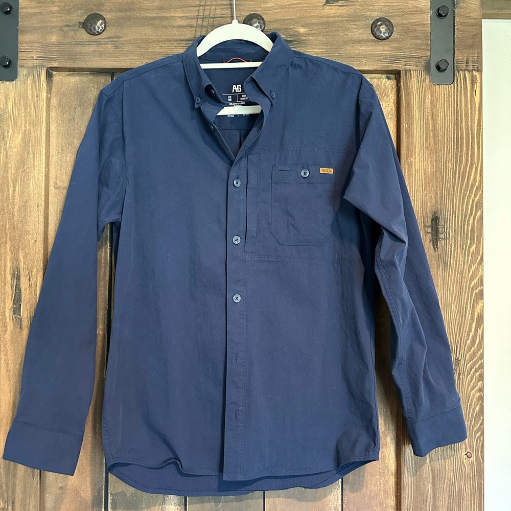 AG Gear Men’s small blue button up shirt
